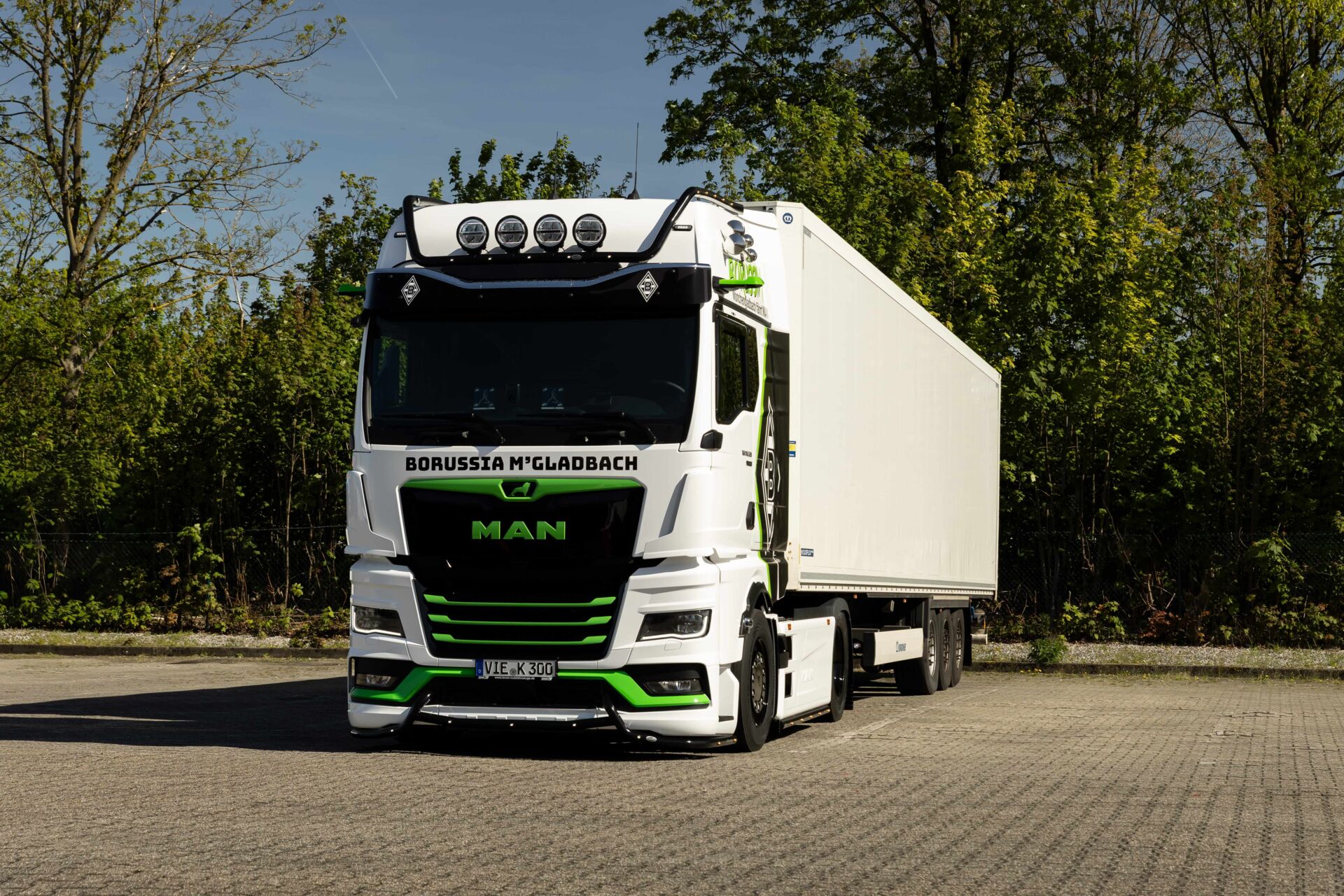 Mercedes Benz Actros MP4 2545